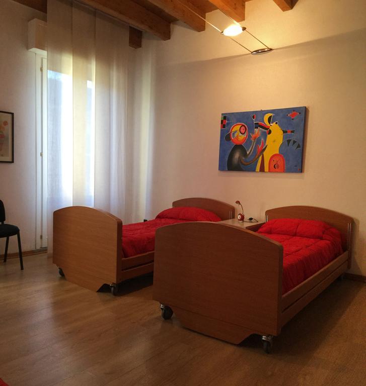 Appartamento Corso Adda Лоди Екстериор снимка